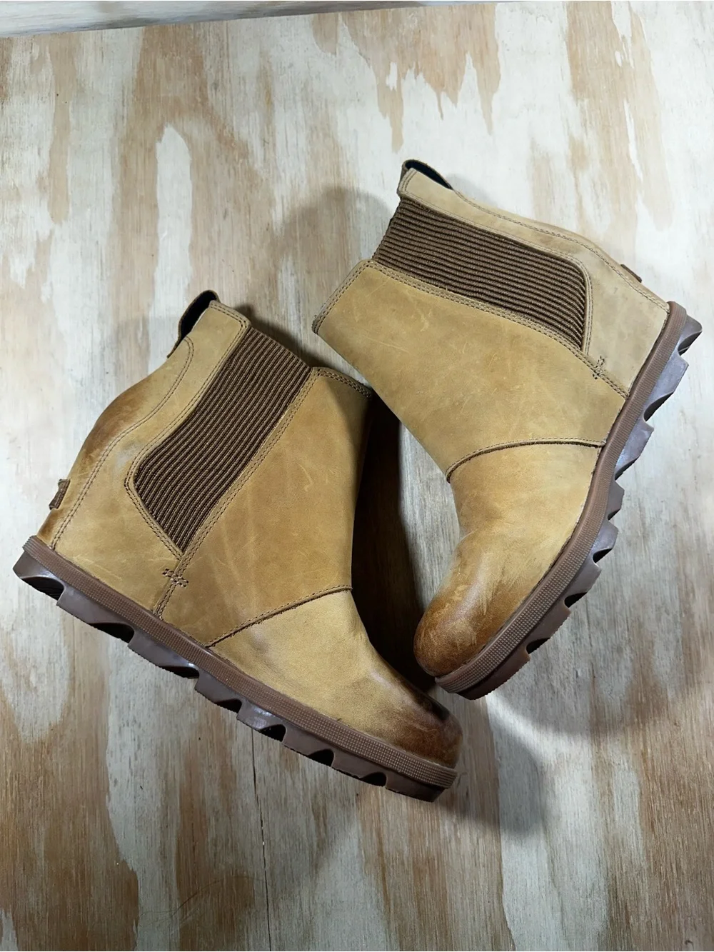 Sorel Joan of Arctic II Chelsea Ankle Boots Women’s Size 9